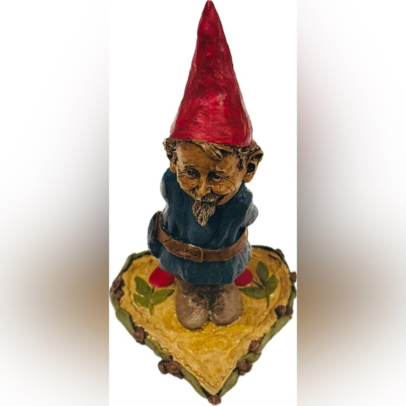 Original Vintage Tom Clark Gnome Sculpture Figurine Fine Art Valentine’s Heart